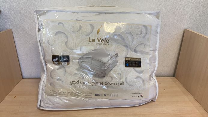 Одеяло Le Vele пуховое двухслойное 80% пух, 20% перо 155х215 см
