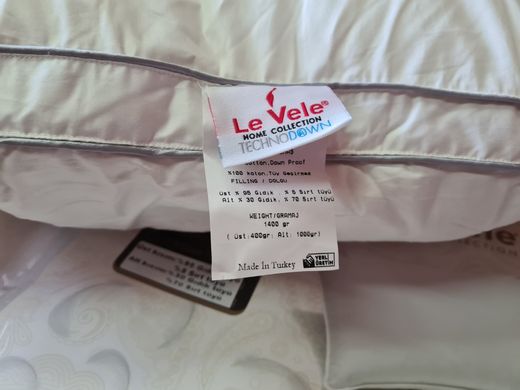 Подушка Le Vele пух-перо (снаружи 95% пух, 5% кончики пера, внутри 30% пух,70% кончики пера) 50х70 см50х70 см